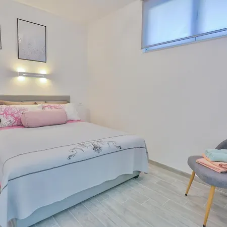 Karlo's Guest house Split